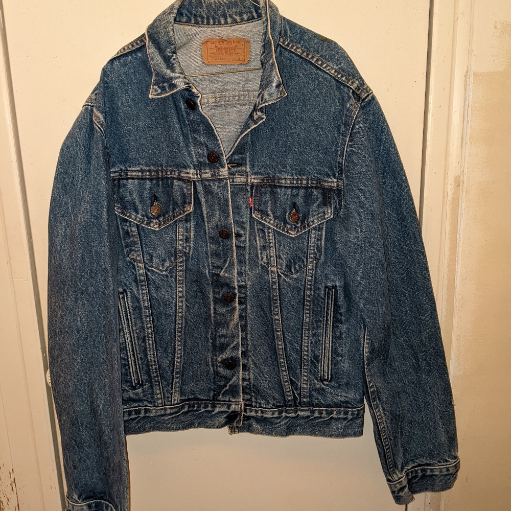VERY VINTAGE LEVI STRAUSS denim jacket